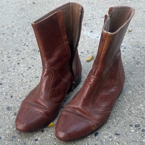 Shoes - Cute brown booties authentic HANDMADE 
Sergio Vadducci